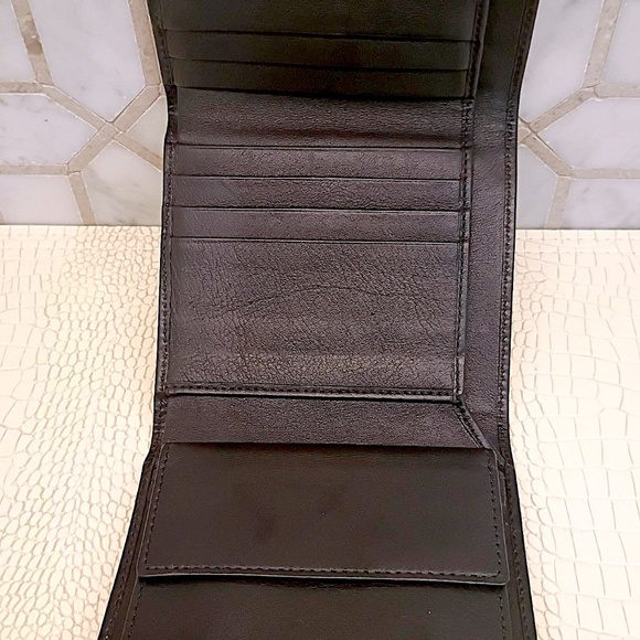 Very Rare Gorgeous Unigue New/Unused Dolce Gabana Flower Design Polished Tri-Fol - Picture 12 of 15